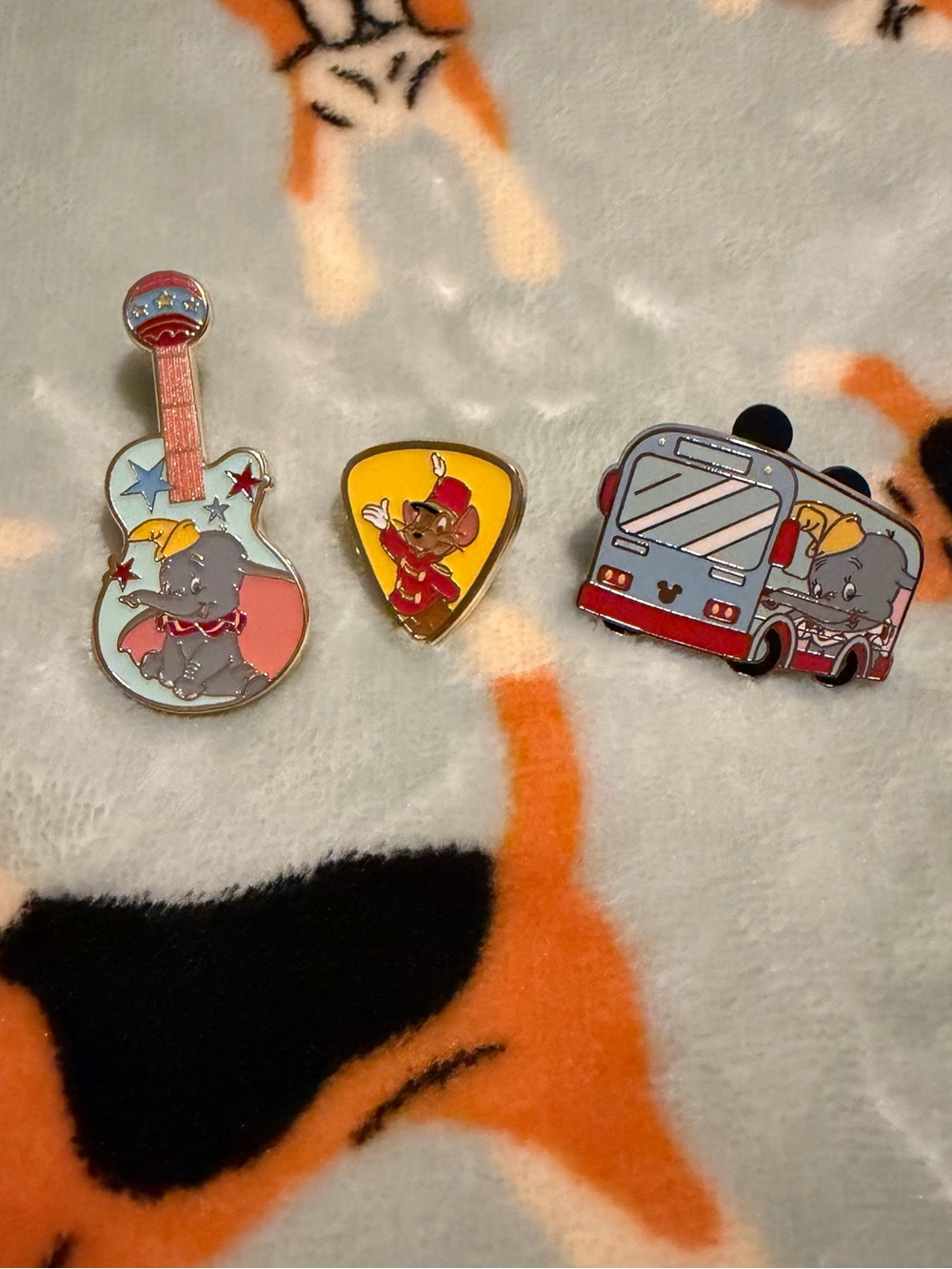 Dumbo Disney Pins